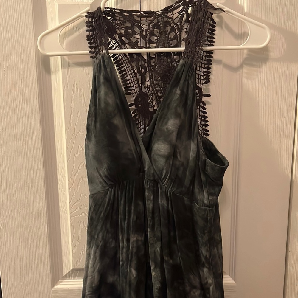 black and white tyedie dress with built in pads and design on back/straps